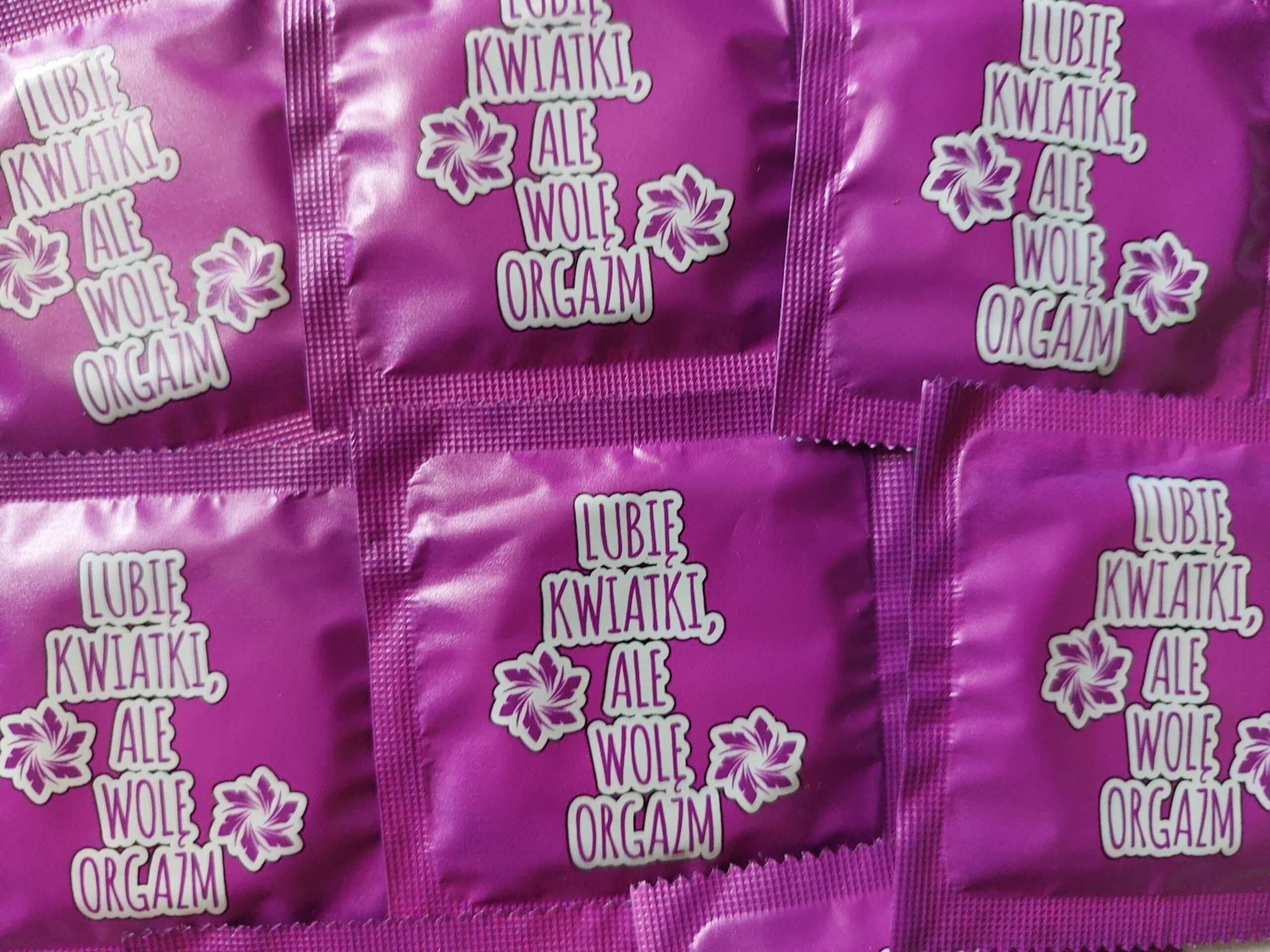 Prezerwatywy z nadrukiem LUBIĘ KWIATKI, ALE WOLĘ ORGAZM
